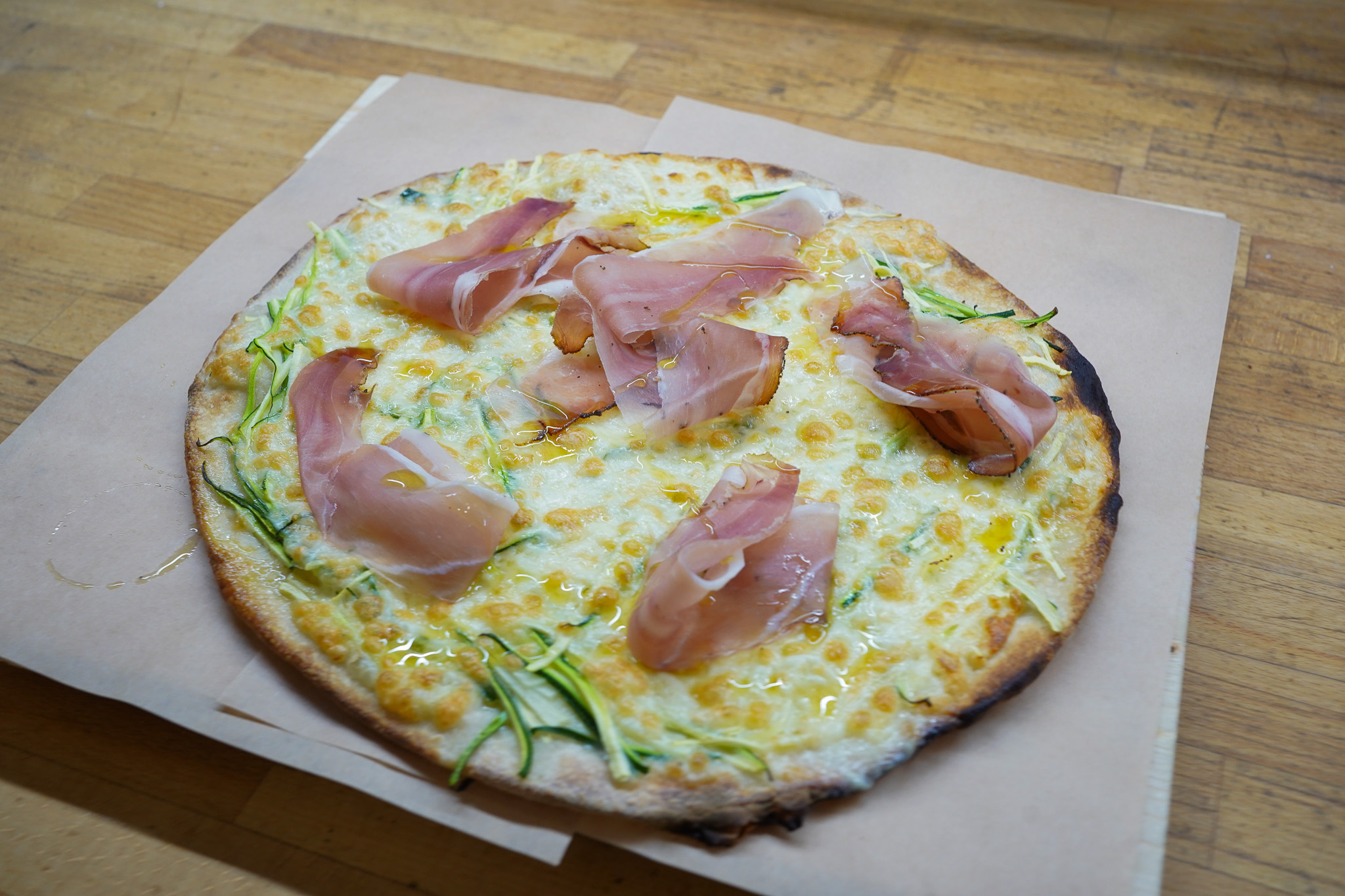 Bianca con prosciutto